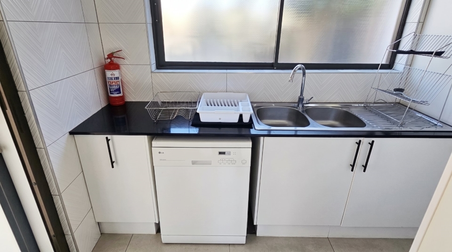6 Bedroom Property for Sale in Dan Pienaar Free State